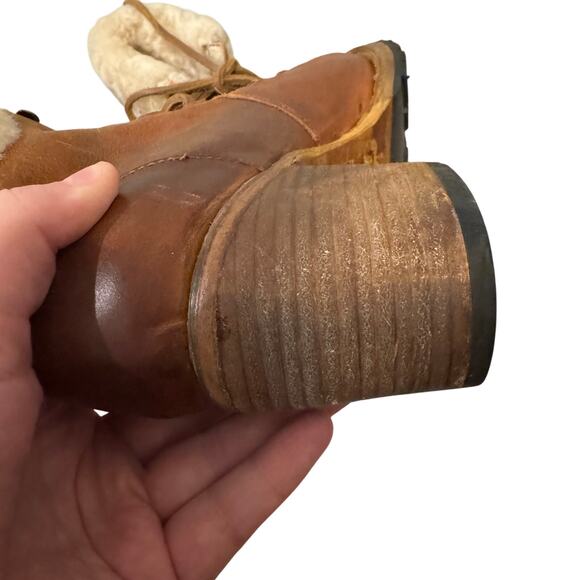 Freebird by Steven Norway lace up ankle boots - Picture 4 of 10